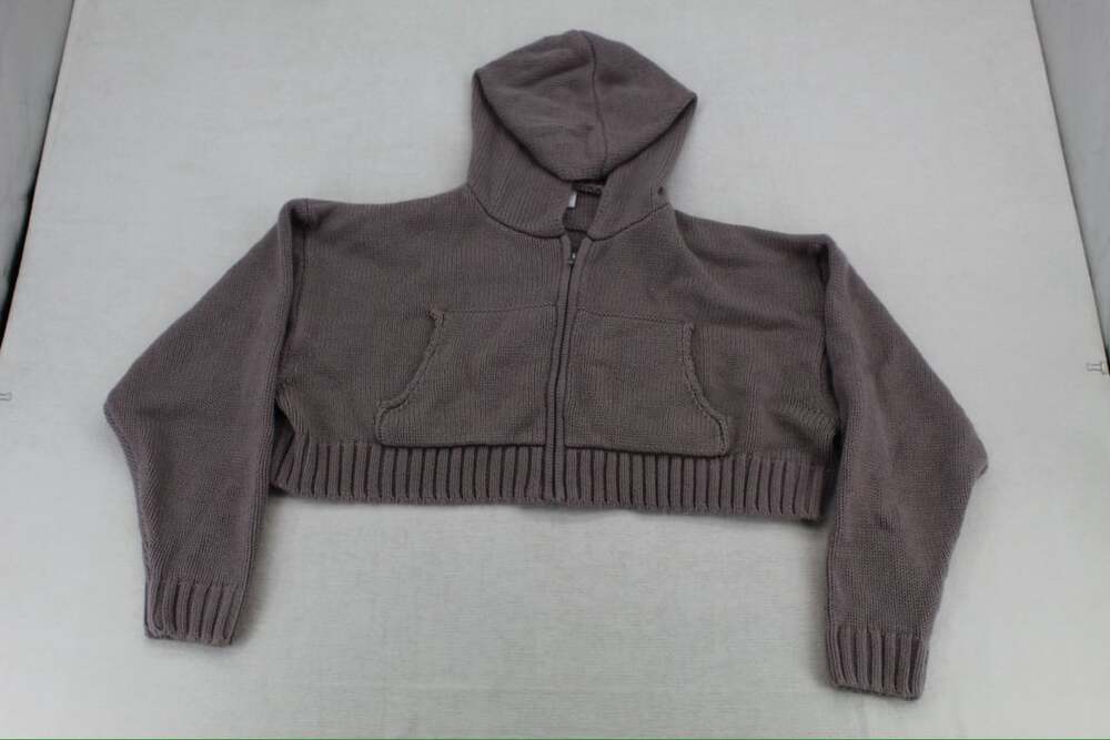 Bo&Tee Knit Cropped Zip Up Hoodie